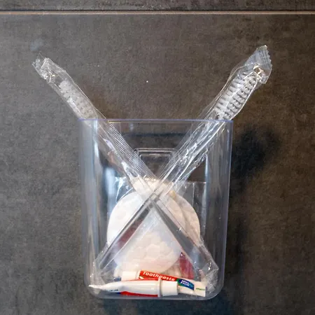 아파트 Hippodrome View - *